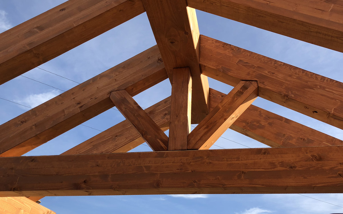 Uniones estructura de madera tratada